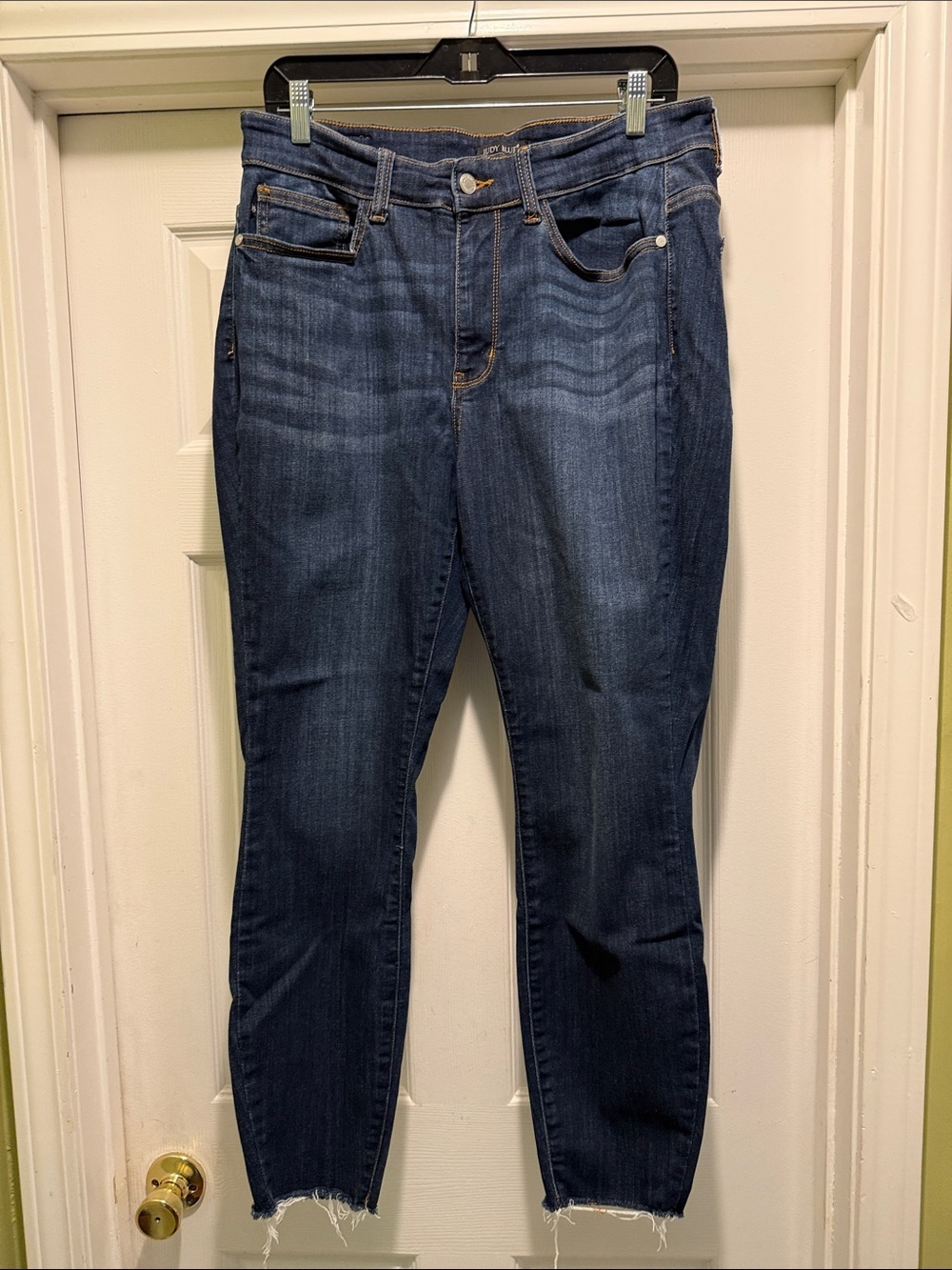 Judy Blue - Skinny Fit, Dark Blue Wash - size 14W